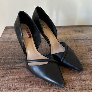 Black high heels shoe size 8m/38.5